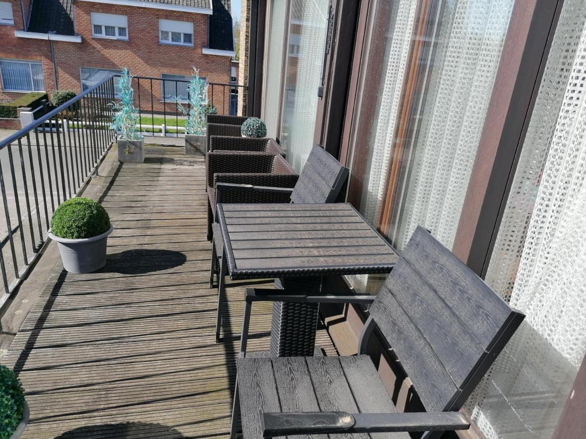 Logies Lily Oudenburg Exterior foto
